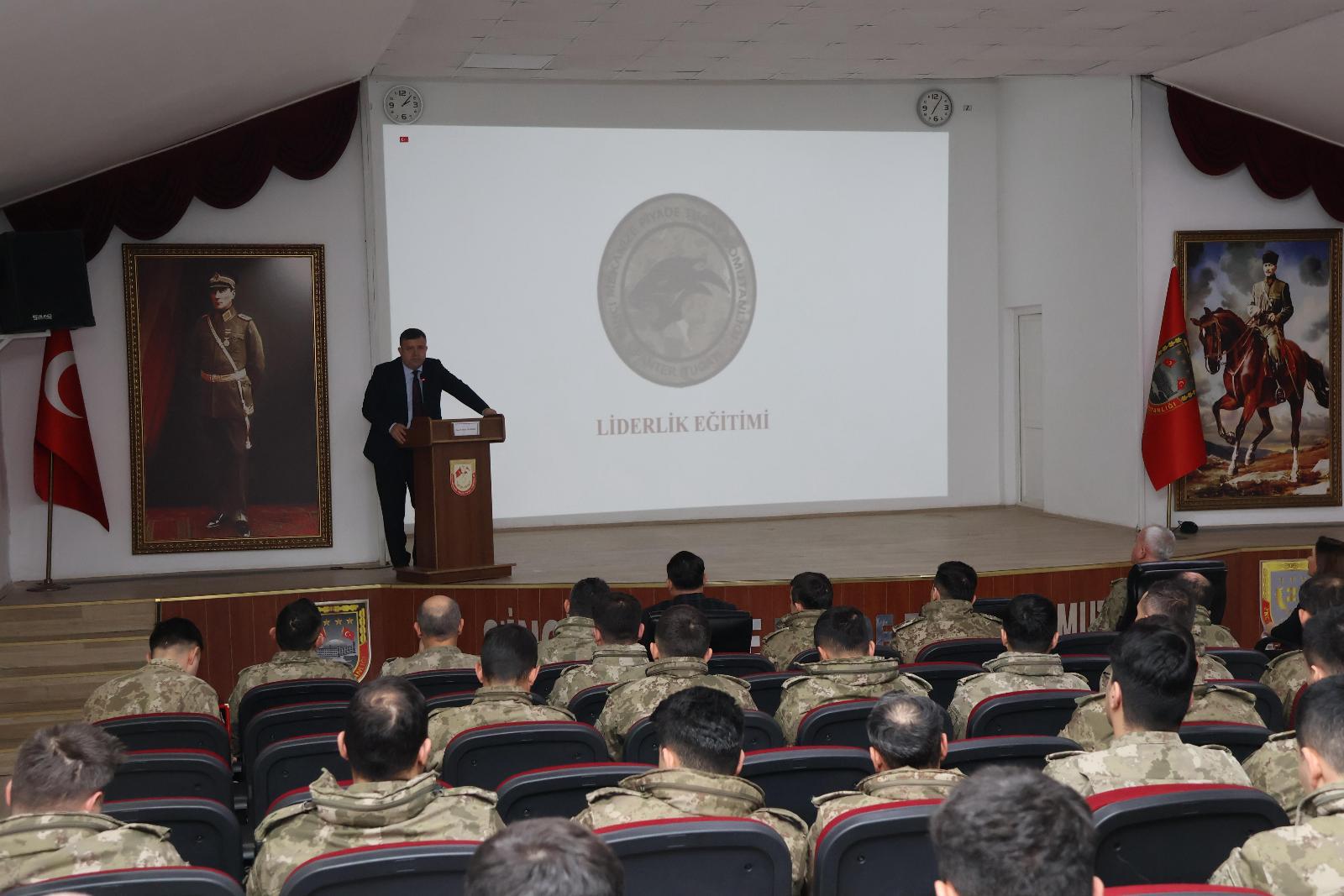 Namık Kemal Üniversitesi8